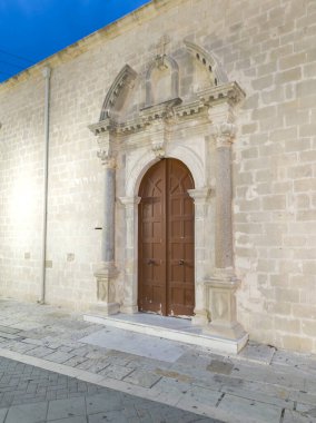 LEFKADA TOWN, GREECE - 24 Mayıs 2025: Yunanistan 'ın İyon Adaları' nın Lefkada kentinin şaşırtıcı Sunset Manzarası