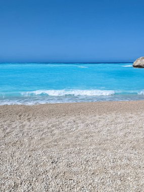 Yunanistan 'ın İyon Adaları' ndaki Porto Katsiki plajı yakınlarındaki Lefkada Sahili 'nin Muhteşem Panoraması