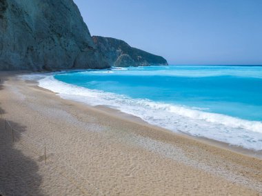 Yunanistan 'ın İyon Adaları' ndaki Porto Katsiki plajı yakınlarındaki Lefkada Sahili 'nin Muhteşem Panoraması