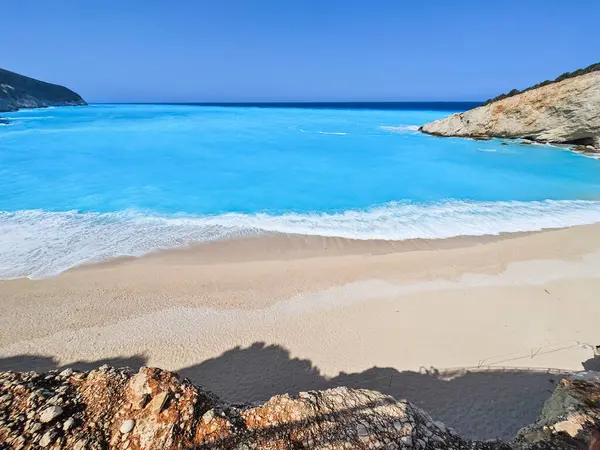 Yunanistan 'ın İyon Adaları' ndaki Porto Katsiki plajı yakınlarındaki Lefkada Sahili 'nin Muhteşem Panoraması