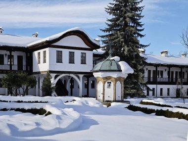 19. yüzyıl Sokolski Manastırı Kış Manastırı Kutsal Ana Varsayımı, Gabrovo Bölgesi, Bulgaristan