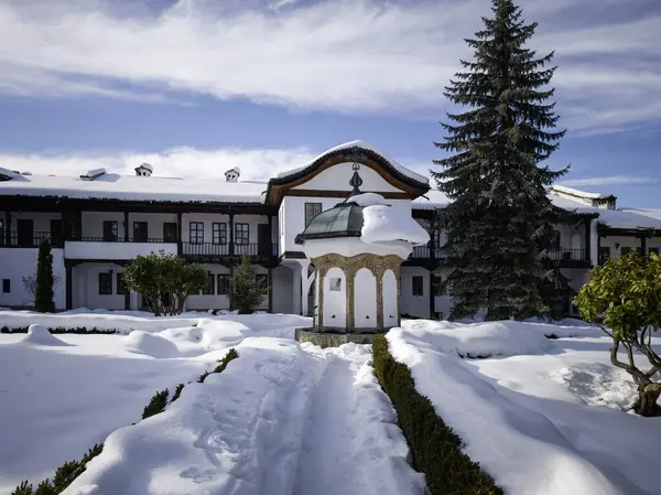 19. yüzyıl Sokolski Manastırı Kış Manastırı Kutsal Ana Varsayımı, Gabrovo Bölgesi, Bulgaristan