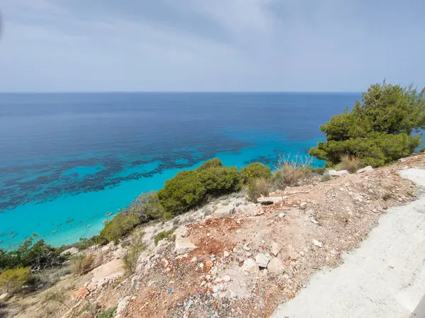 Pefkoulia plajı yakınlarındaki Lefkada 'nın muhteşem manzarası, İyon Adaları, Yunanistan