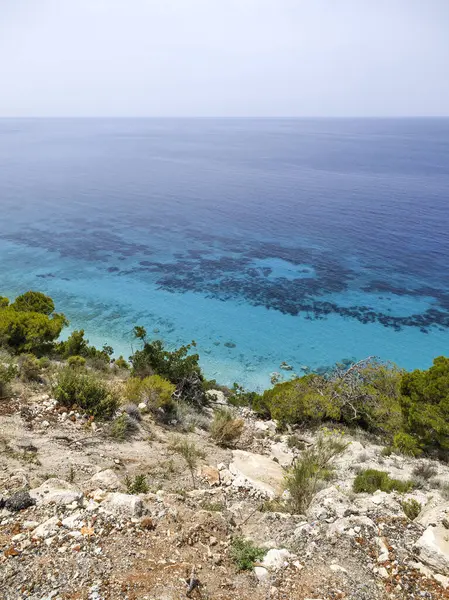 Pefkoulia plajı yakınlarındaki Lefkada 'nın muhteşem manzarası, İyon Adaları, Yunanistan