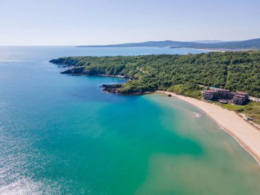 Bulgaristan 'ın Burgaz Bölgesi Smokinya Sahili yakınlarındaki Karadeniz kıyılarının hava manzarası