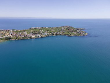 Bulgaristan 'ın Burgaz Bölgesi Smokinya Sahili yakınlarındaki Karadeniz kıyılarının hava manzarası