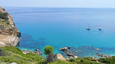 Skiathos Adası, Sporades, Teselya, Yunanistan 'ın inanılmaz kıyı şeridi manzarası