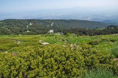 Bulgaristan 'ın Vitosha Dağı' nın Muhteşem Bahar Panoraması