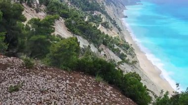 Yunanistan 'ın İyon Adaları' ndaki Egremni Sahili yakınlarındaki Lefkada Sahili 'nin Muhteşem Panoraması