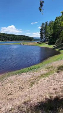 Sırbistan 'ın Vlasina Gölü' nün Muhteşem Yaz Panoraması