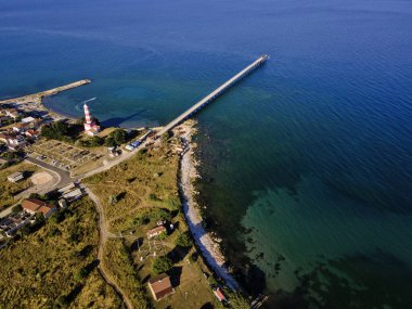 Bulgaristan 'ın Dobrich Bölgesi' ndeki Şabla Burnu yakınlarındaki Karadeniz kıyılarının hava manzarası