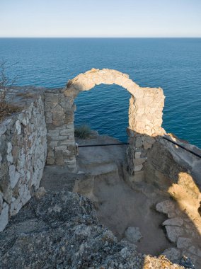 Bulgaristan 'ın Kaliakra Burnu, Dobrich Bölgesi' ndeki Karadeniz kıyısı ve Antik kalıntıları