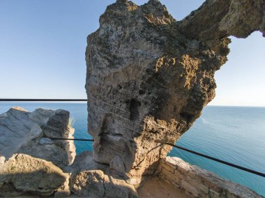 Bulgaristan 'ın Kaliakra Burnu, Dobrich Bölgesi' ndeki Karadeniz kıyısı ve Antik kalıntıları