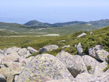 Bulgaristan 'ın Vitosha Dağı' nın Muhteşem Bahar Panoraması