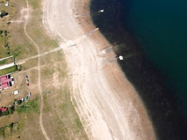 Bulgaristan 'ın Pazardzhik bölgesinin Batak Baraj Havalimanı manzarası