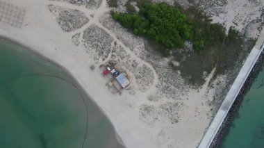 Karadeniz kıyısına ait hava manzarası, Bulgaristan 'ın Burgaz Bölgesi Arkutino bölgesini temizledi 