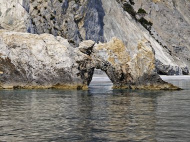 Lalaria Beach, Sporades, Thessaly, Yunanistan yakınlarındaki Skiathos Adası Sahil Çizgisi Panoraması