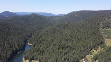 Toshkov Chark Reservoir 'in Hava Arazisi, Pazardzhik Bölgesi, Bulgaristan