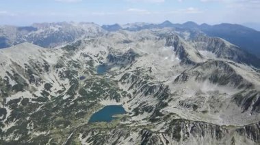 Bulgaristan 'ın Banderitsa Bölgesi yakınlarındaki Pirin Dağı' nın şaşırtıcı hava manzarası