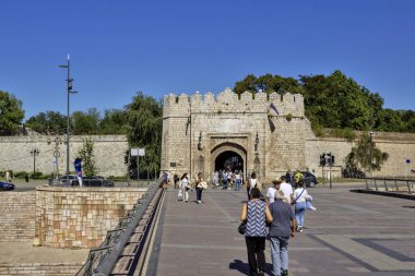 NIS, SERBIA - 21 Eylül 2025: Sırbistan 'ın Niş kentinin şaşırtıcı Panoraması