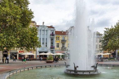 PLOVDIV, BULGARIA - 25 Eylül 2025: Bulgaristan 'ın Plovdiv kentinin merkezinin şaşırtıcı Panoraması