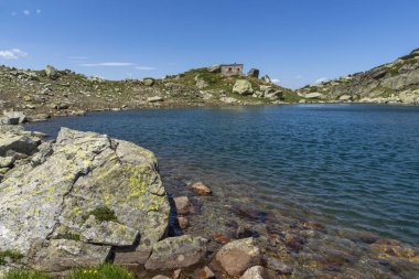 Rila Dağı inanılmaz manzara yakın korkunç göl, Bulgaristan