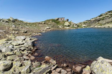 Rila Dağı inanılmaz manzara yakın korkunç göl, Bulgaristan