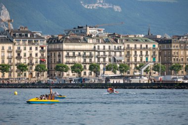 GENEVA, SWitzERLAND - 17 Haziran 2023: İsviçre 'nin Cenevre kentinin şaşırtıcı panoramik manzarası