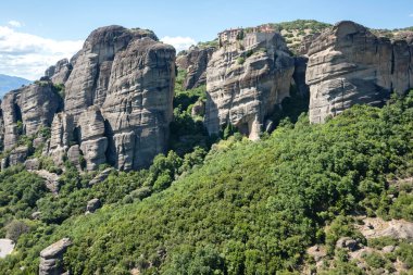 Meteora Manastırları, Teselya, Yunanistan 'ın Bahar Panoramik Manastırı