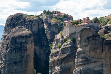 Meteora Manastırları, Teselya, Yunanistan 'ın Bahar Panoramik Manastırı