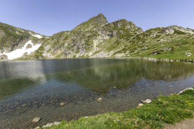 Bulgaristan 'ın Yedi Rila Gölü yakınlarındaki Rila Dağı' nın Şaşırtıcı Panoraması