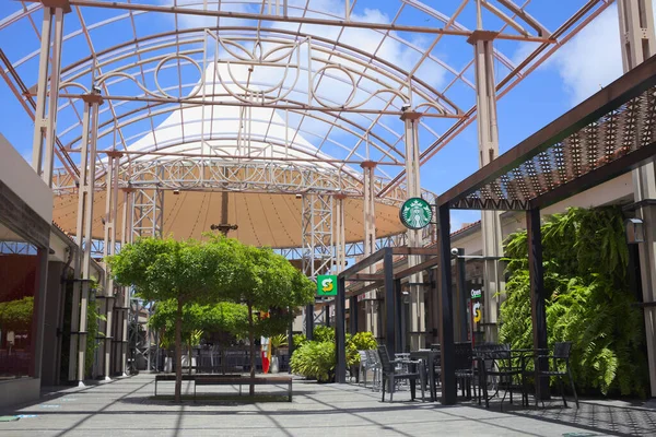 Oranjestad Aruba Lipiec 2022 Renesansowe Centrum Handlowe Starbucks Metro Centrum — Zdjęcie stockowe