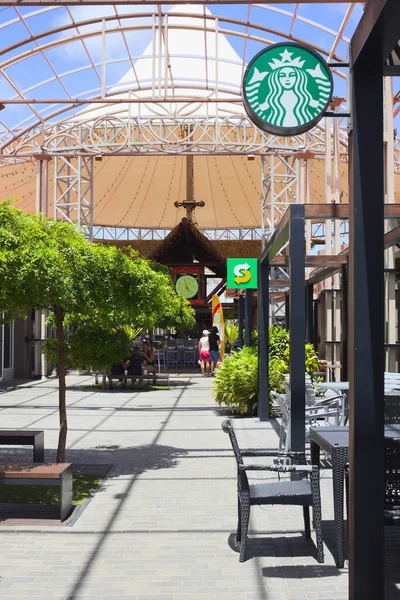 Oranjestad Aruba Juillet 2022 Renaissance Marketplace Mall Starbucks Subway Clock — Photo