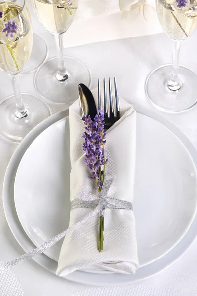 Dining Table Provence Style Lavender Champagne Folded Napkin Cutlery Decorated — 스톡 사진