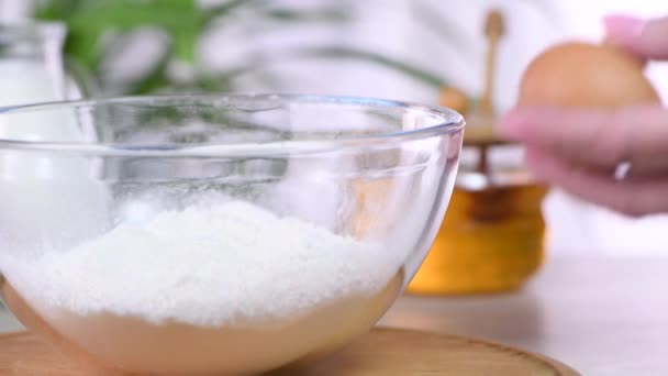 Making Thin Pancakes Recipe Suitable Stuffing Various Fillings Sugar Replaced — Stock Video