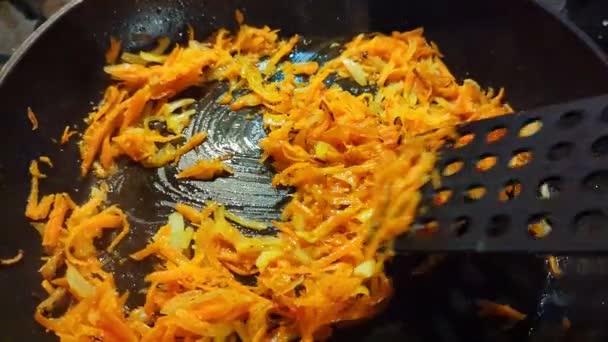 Fry Onions Carrots Pan Slow Motion Cooking Fried Onions Carrots — Stockvideo