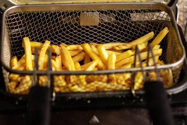Cooking Potatoes Deep Fryer French Fries Removed Oil — Photo