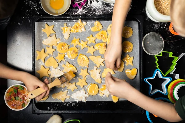 Children Put Cookies Baking Sheet Cooking Different Forms Cookies Holiday — Stock Photo, Image