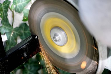 Metal işi, kaynak, kesim