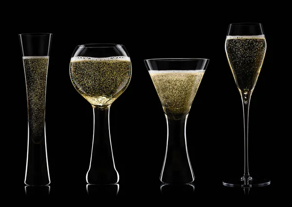Uppsättning Vin Och Gul Champagne Kristall Lyx Glasögon Svart Bakgrund — Stockfoto