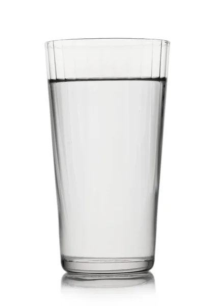 Stilles Mineralwasser Auf Weiß Für Jeden Tag Gesunder Lebensstil — Stockfoto