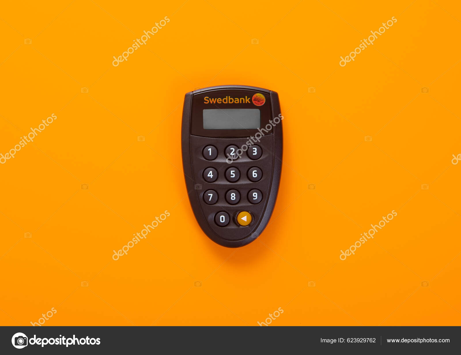 London November 2022 Swedbank Code Calculator Orange Background Online  Banking — Stock Editorial Photo © DenisMArt #623929762