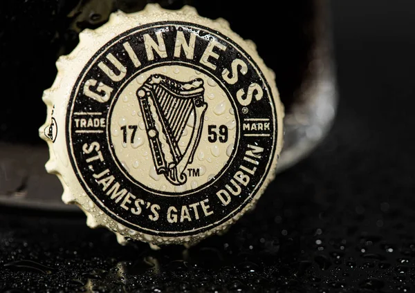 London December 2022 Guinness Stout Draught Original Beer Bottle Cap — Stock Photo, Image
