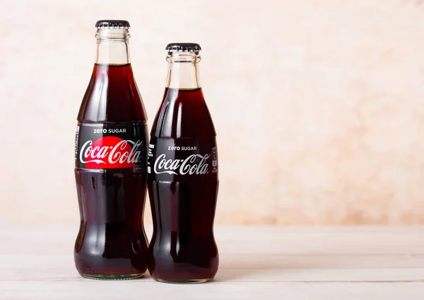 London August 2018 Glass Bottles Zero Sugar Coca Cola Soft — Fotografia de Stock