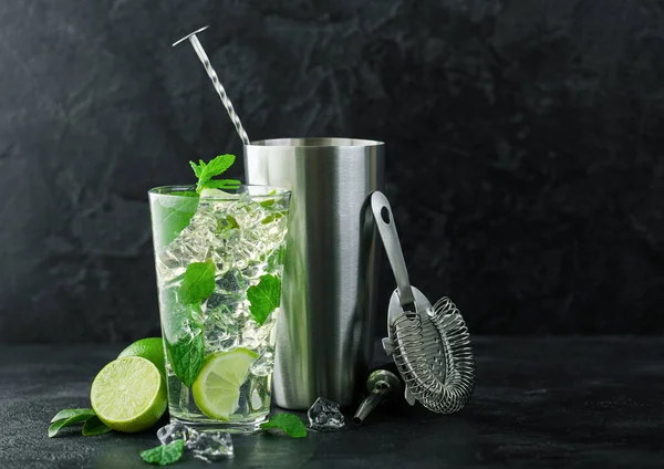 Glass Mojito Cocktail Ice Cubes Mint Lime Black Board Fresh — Stock Photo, Image