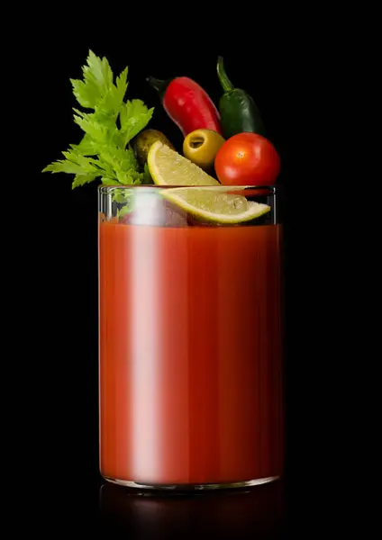 Bloody Mary Oryginalny Klasyczny Wódka Sok Pomidorowy Koktajl Czarno — Zdjęcie stockowe