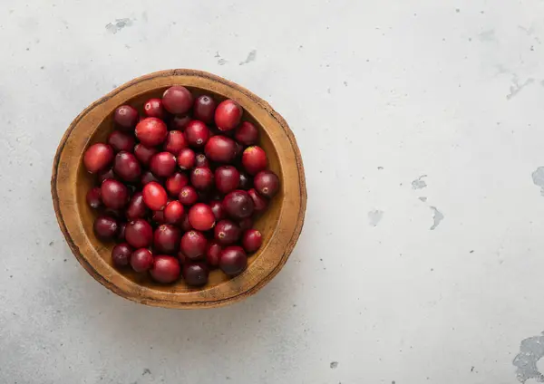 Red Ripe Cranberries Wooden Bowl Light Background — Stock Photo, Image