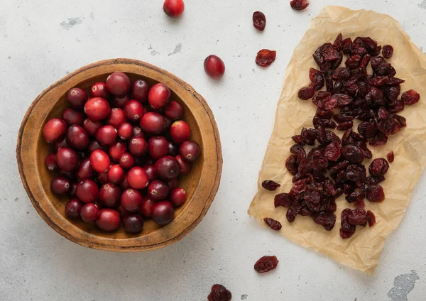 Dried Red Cranberry Wooden Bowl Ripe Cranberries Light Background — Stock Photo, Image