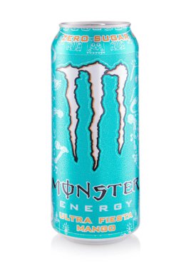 LONDON, İngiltere - 15 Mart 2025: Canavarın enerji konservesi ultra fiesta mango sıfır şekerli soda içeceği.