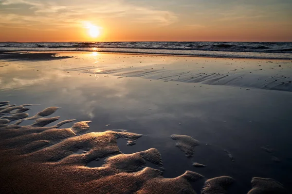 Sandstrand Solens Strålar Wolin Polen — Stockfoto